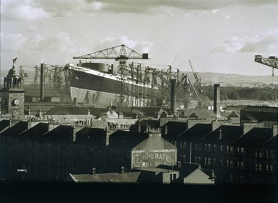 RMS Dronning Elizabeth af English Photographer